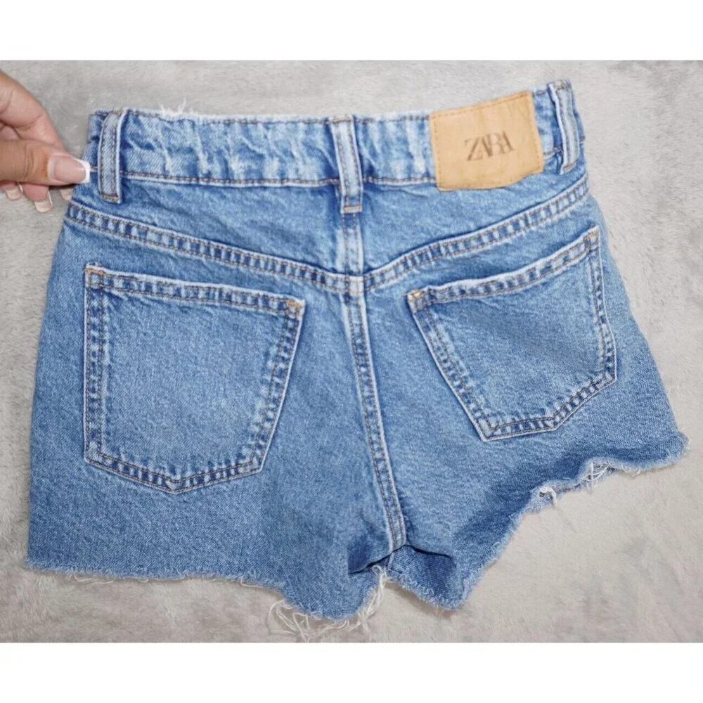 ZARA Kids Girls Denim Skort Skirt Waist size 8